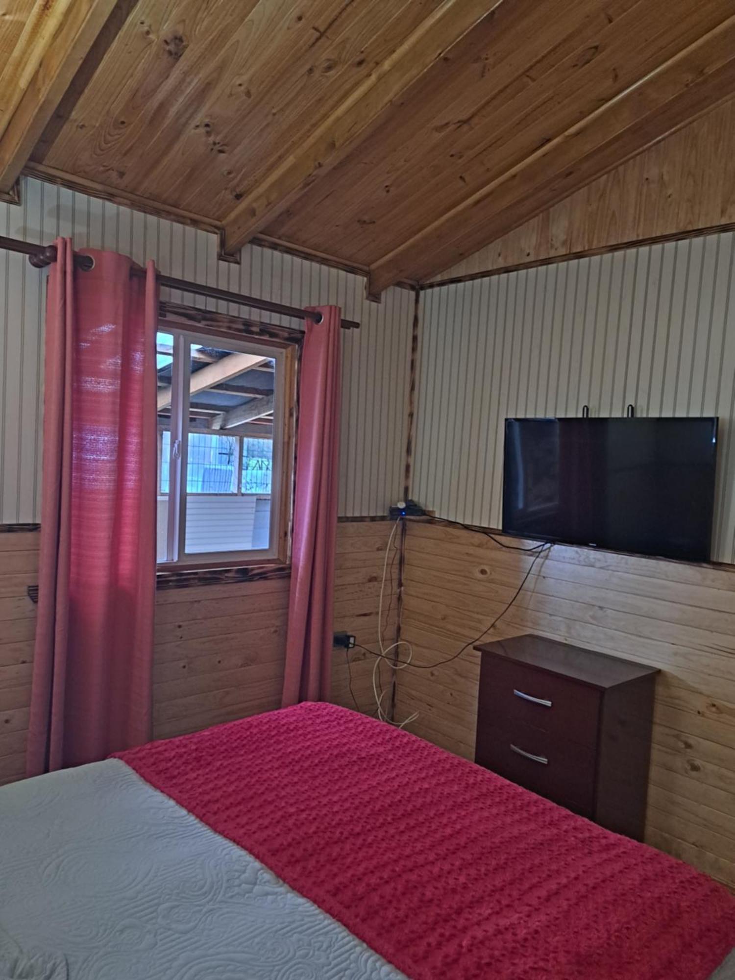 Cabanas Robinson Puerto Puyuguapi Luaran gambar